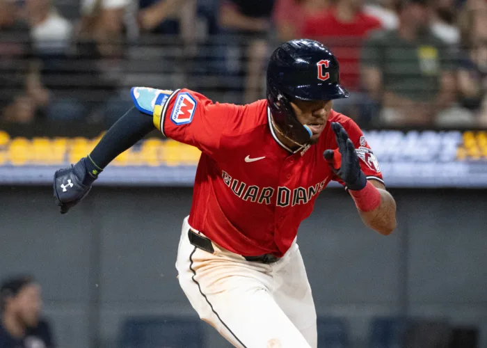 Bichette drives in run in 10th inning in the Mets' 6-5 win over the Guardians
